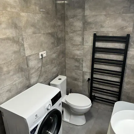Novozrekonstruovany 79m2 Mezonetovy V Centre Mesta * Eperjes
