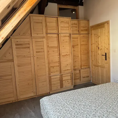 Novozrekonstruovany 79m2 Mezonetovy V Centre Mesta Apartman *